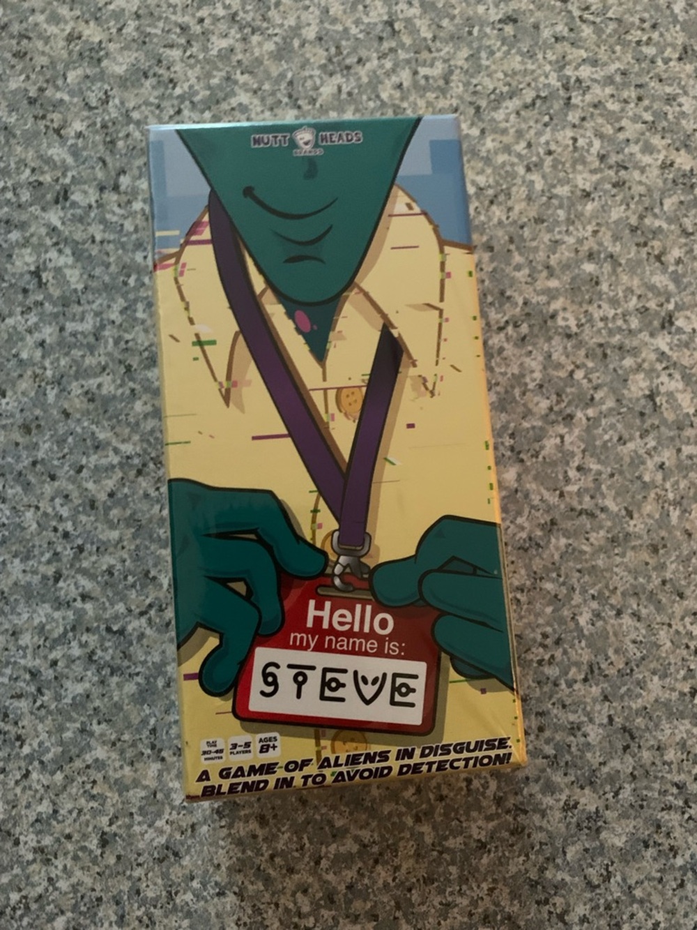 NEW Hello My Name Is Steve Game Nutt Heads Brands Aliens Area 51 Alien UFO 11z